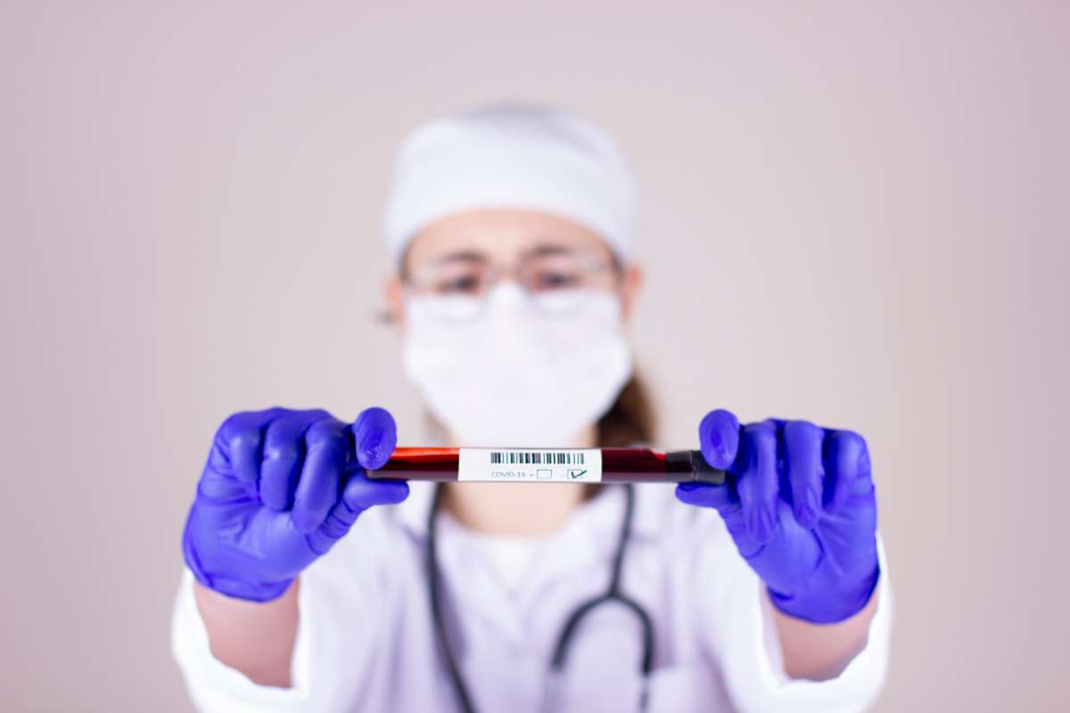 Un ciberdelincuente pone a la venta datos del software médico español OMI360